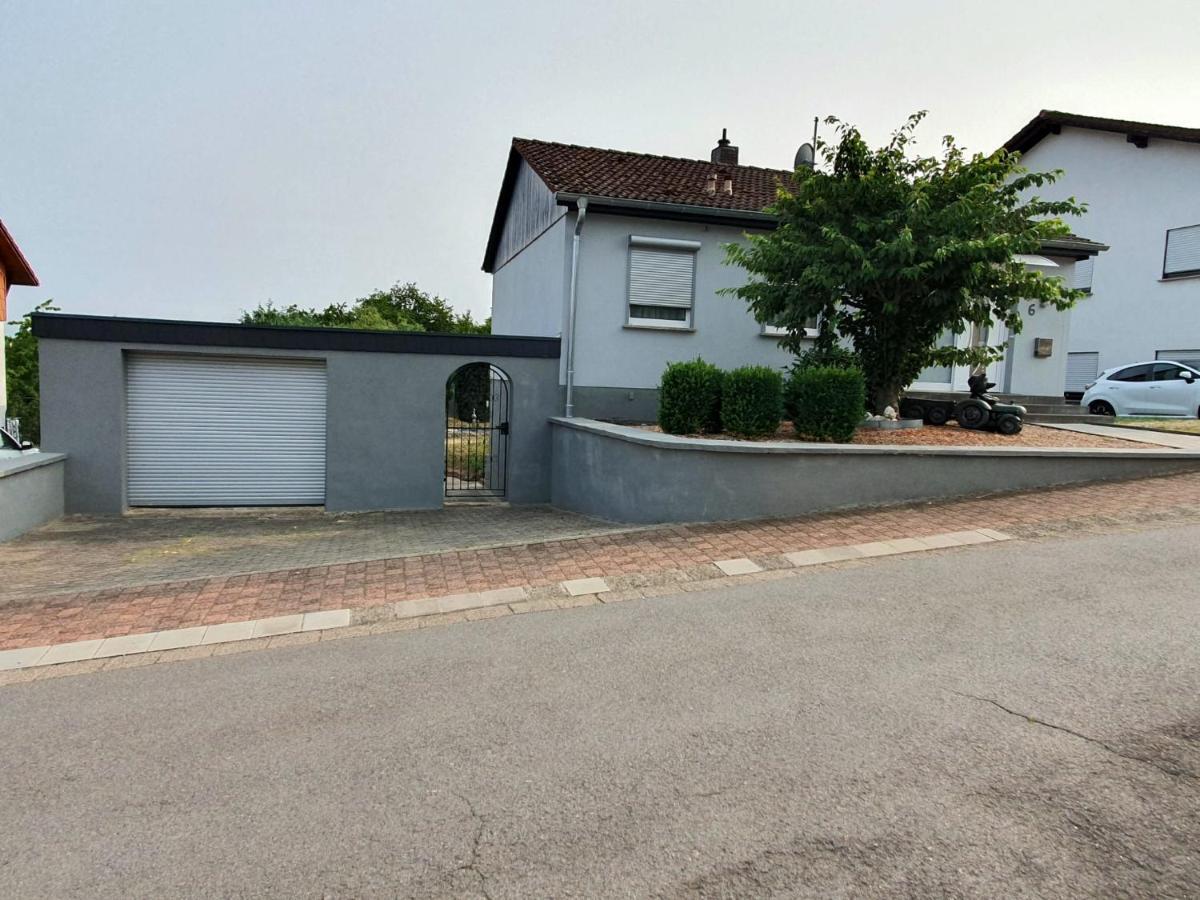 Ferienhaus Regina Im Bohnental Lebach Bagian luar foto